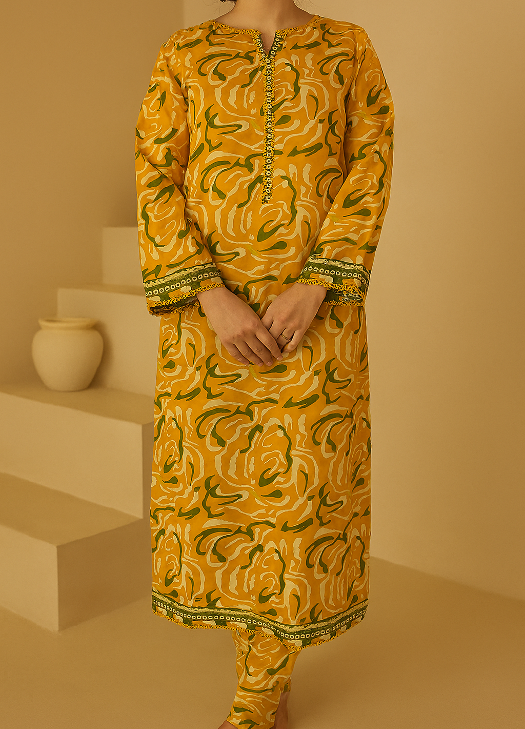 Zehra-e-Aftab 3-Piece – BS-011