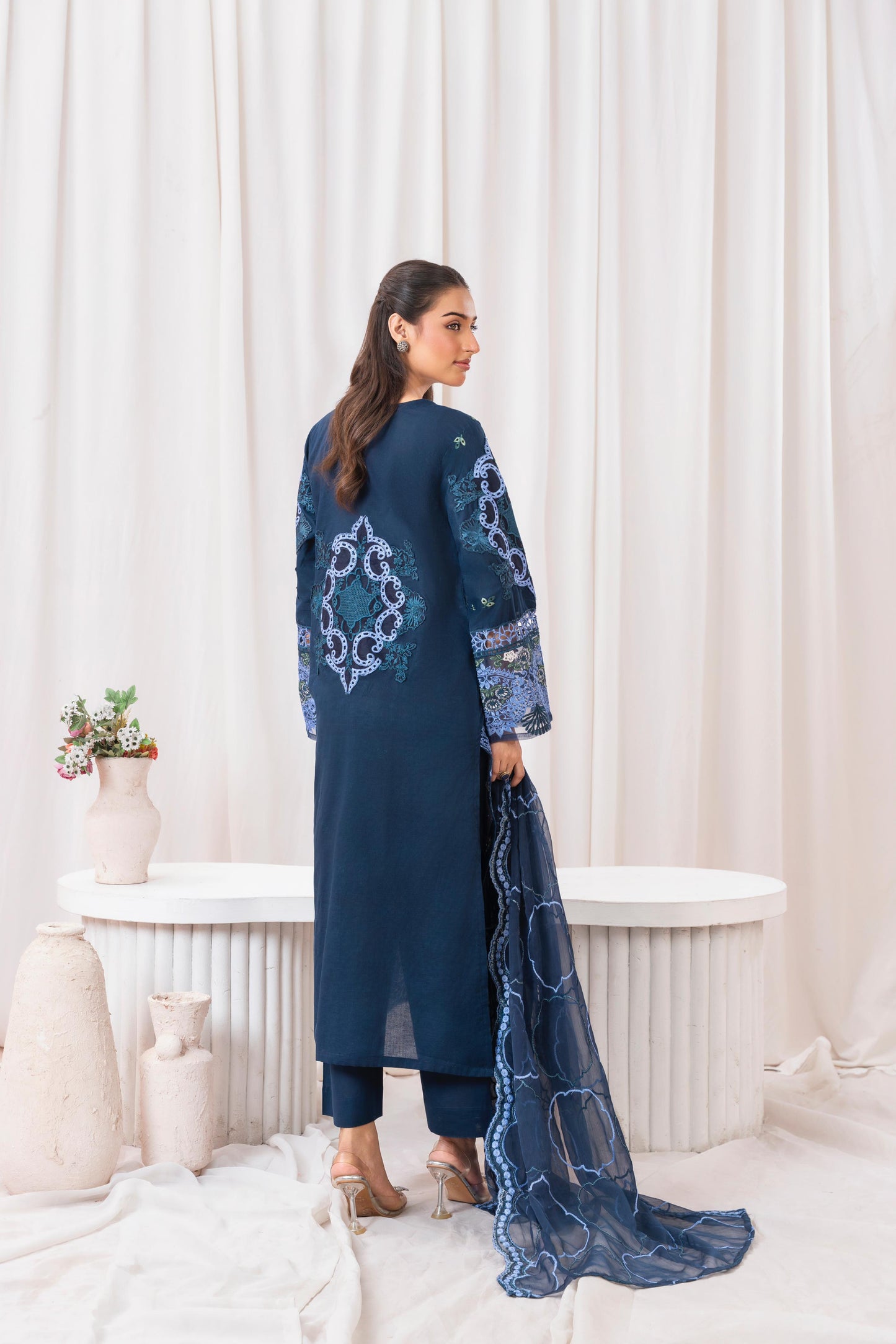 Neela Saagar 3-Piece Suit | DA-085